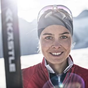 Frauen aus kennenlernen bernstein Priel treffen singles